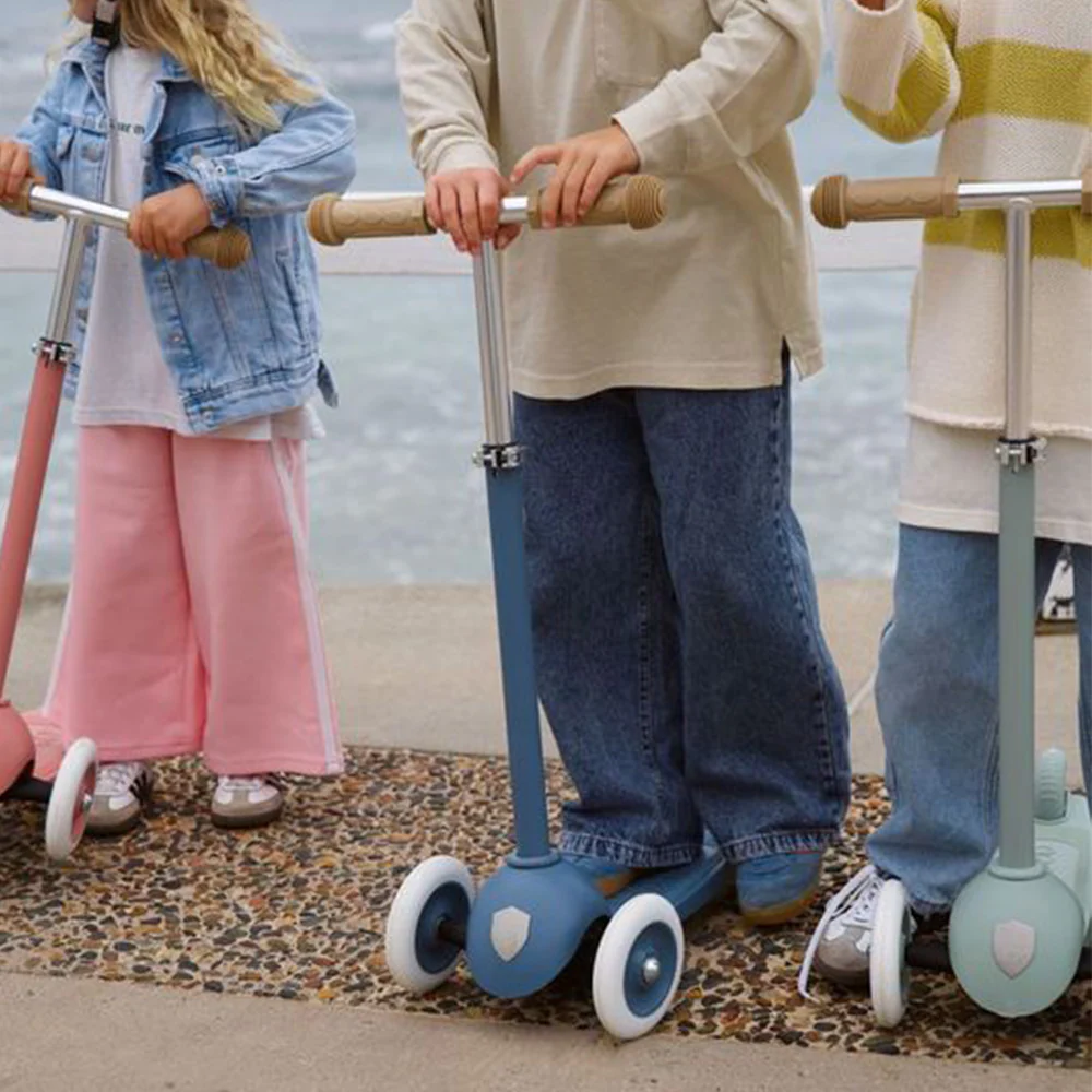 Banwood  Scooter 'Vintage Eco' Deep Sea - Image 6