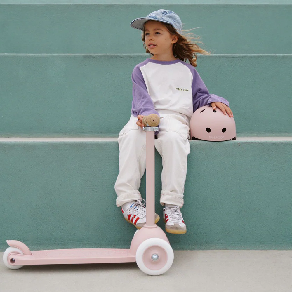 Banwood  Scooter 'Vintage Eco' Faded Pink - Image 2