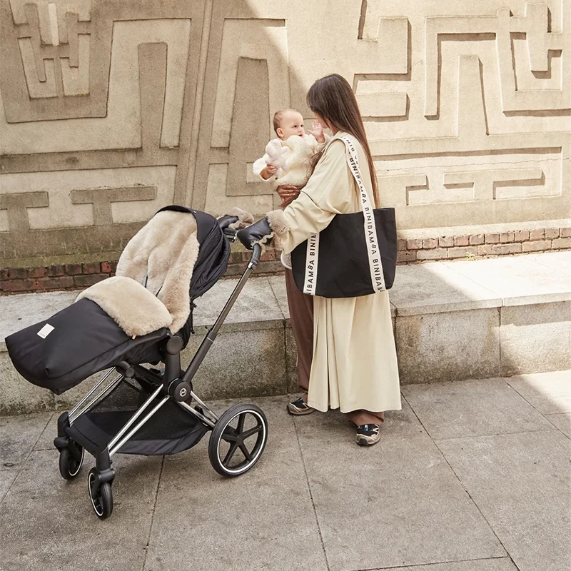 BINIBAMBA  Schaffell Kinderwagen Fusssack für alle Gurtsysteme Toast - Image 5