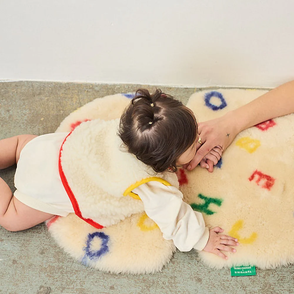 BINIBAMBA  Schaffell-Sitzauflage  'Bobo x Bini' Letterland - Image 4