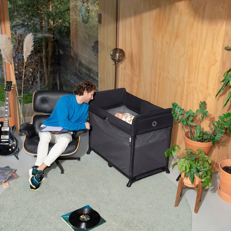 Bugaboo  Reisebett 'Stardust'  Black - Image 2