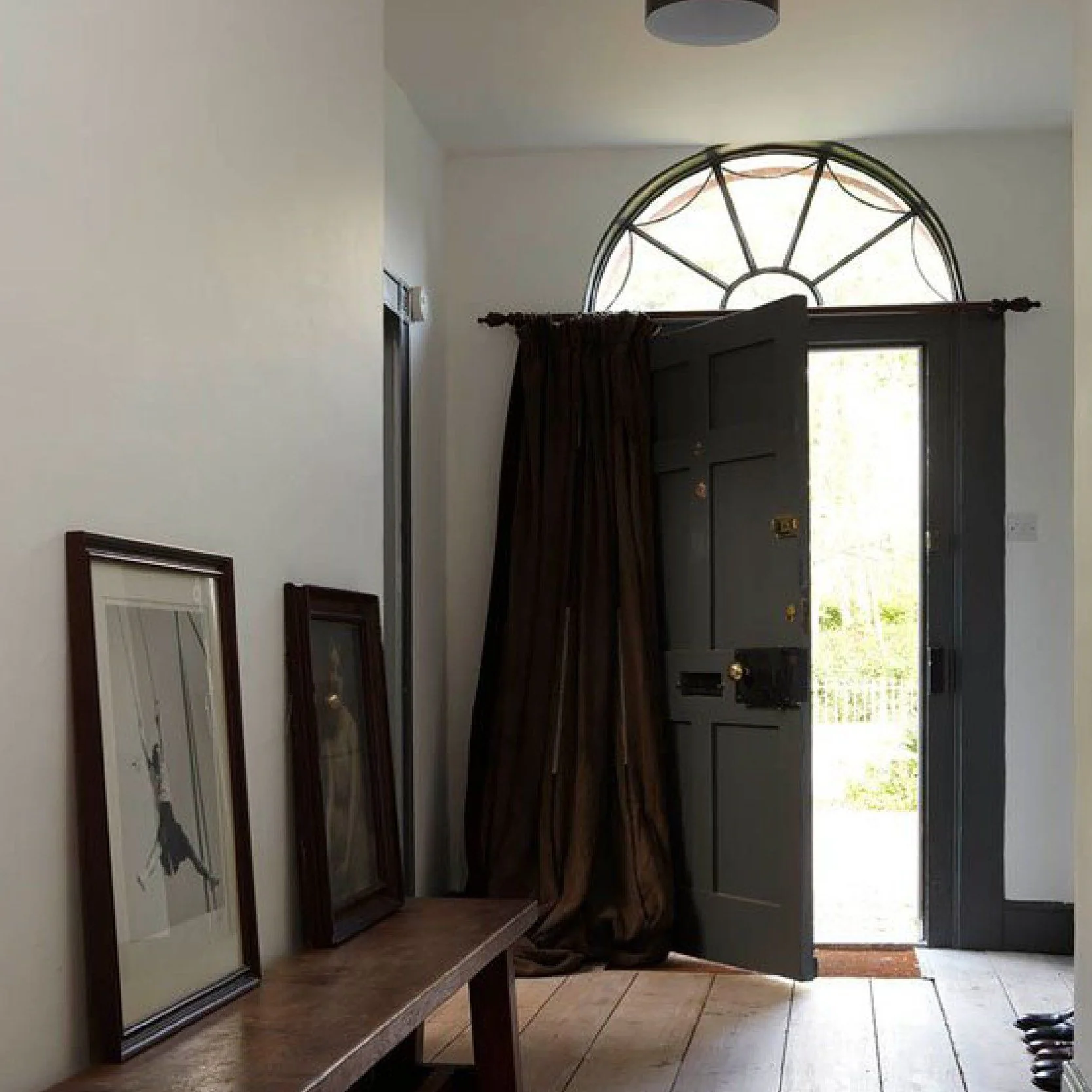 Farrow & Ball  Estate Emulsion  Strong White 2001 - Image 3