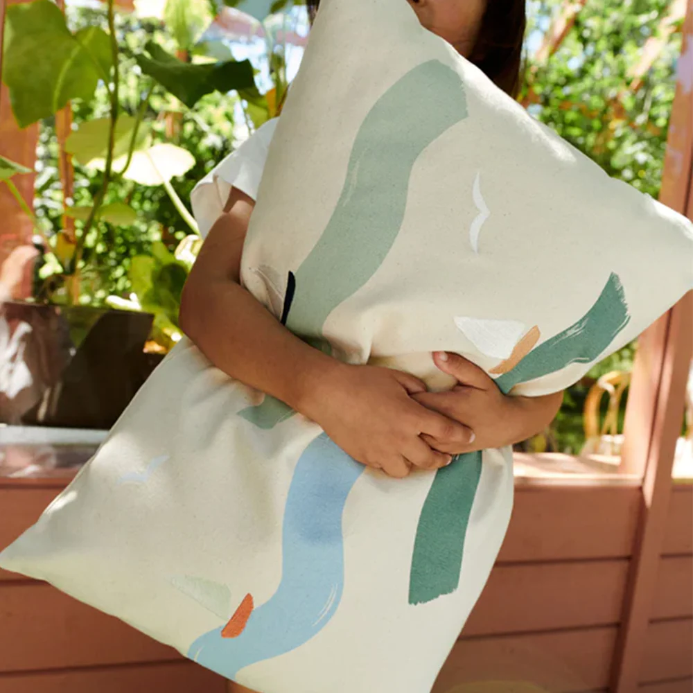 Dear April Besticktes Kissen 'Cinna' Big Waves - Image 2