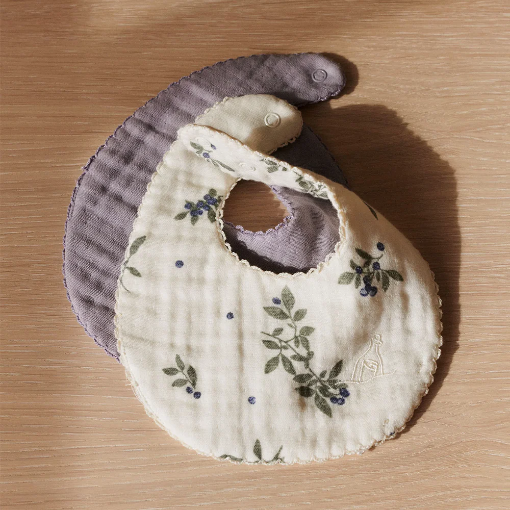 Dear April Musselin Lätzchen 2er-Set 'Koa' Blueberries/Lavender - Image 2