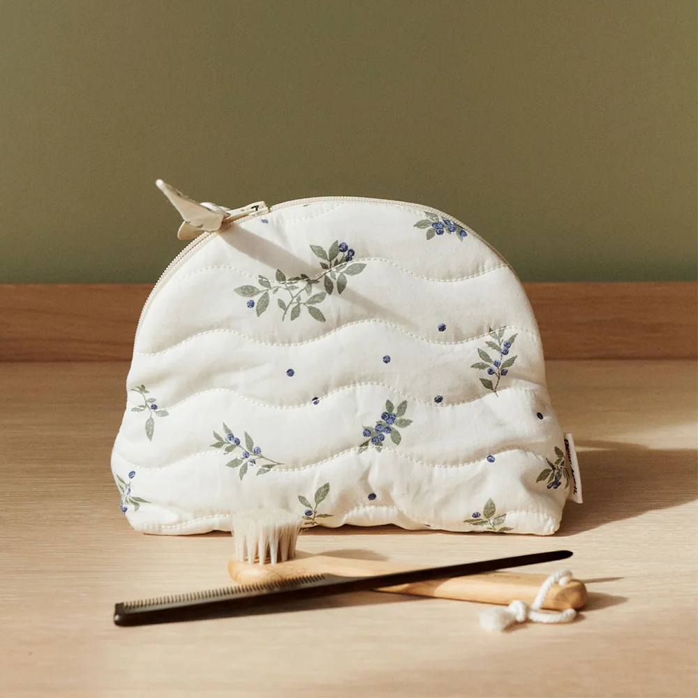 Dear April Pouch 'Molly' Blueberries - Image 2