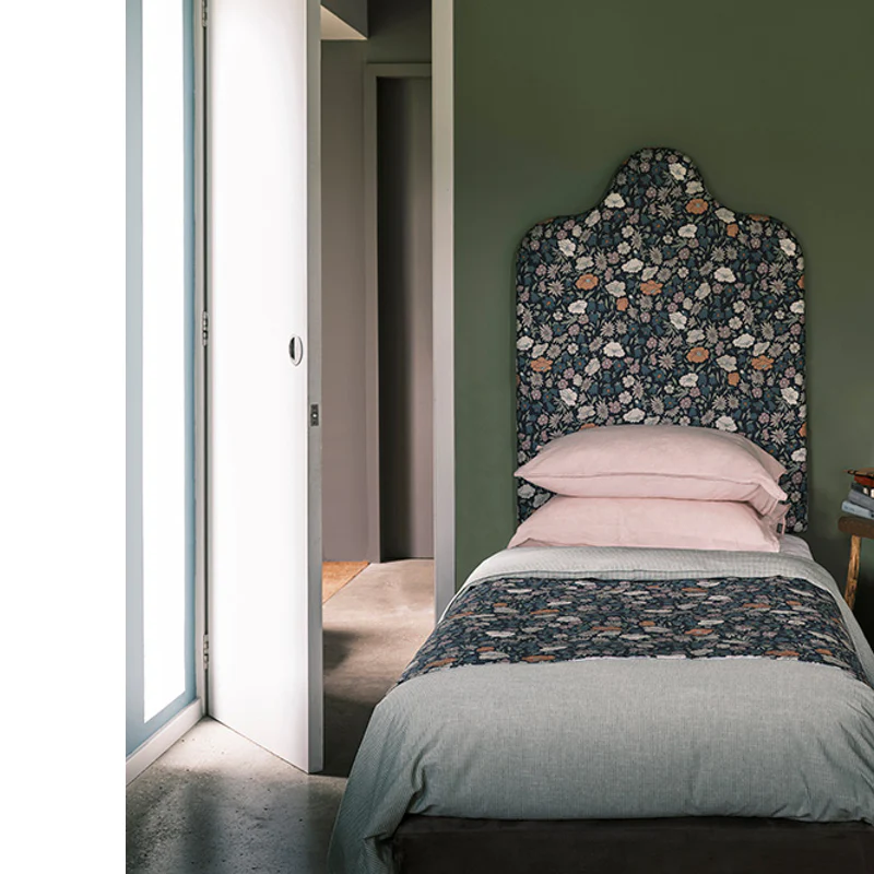 Farrow & Ball  Estate Emulsion Archive  Olive 13 - Image 3