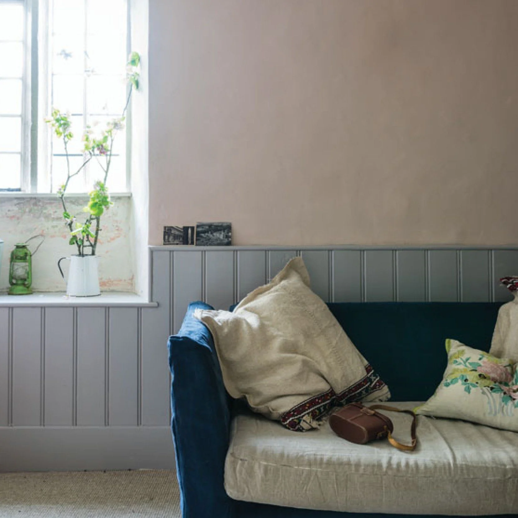 Farrow & Ball  Estate Emulsion  Hardwick White 5 - Image 2