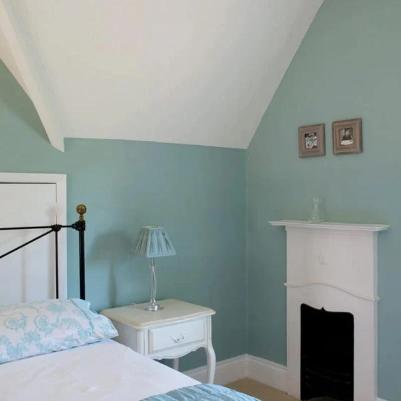 Farrow & Ball  Modern Emulsion  Green Blue 84 - Image 2