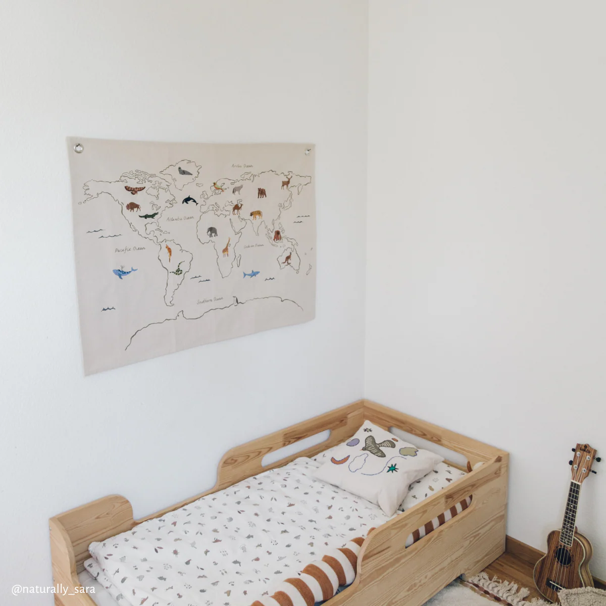 Ferm Living  Besticktes Kissen 'Naive'  Bird - Image 2
