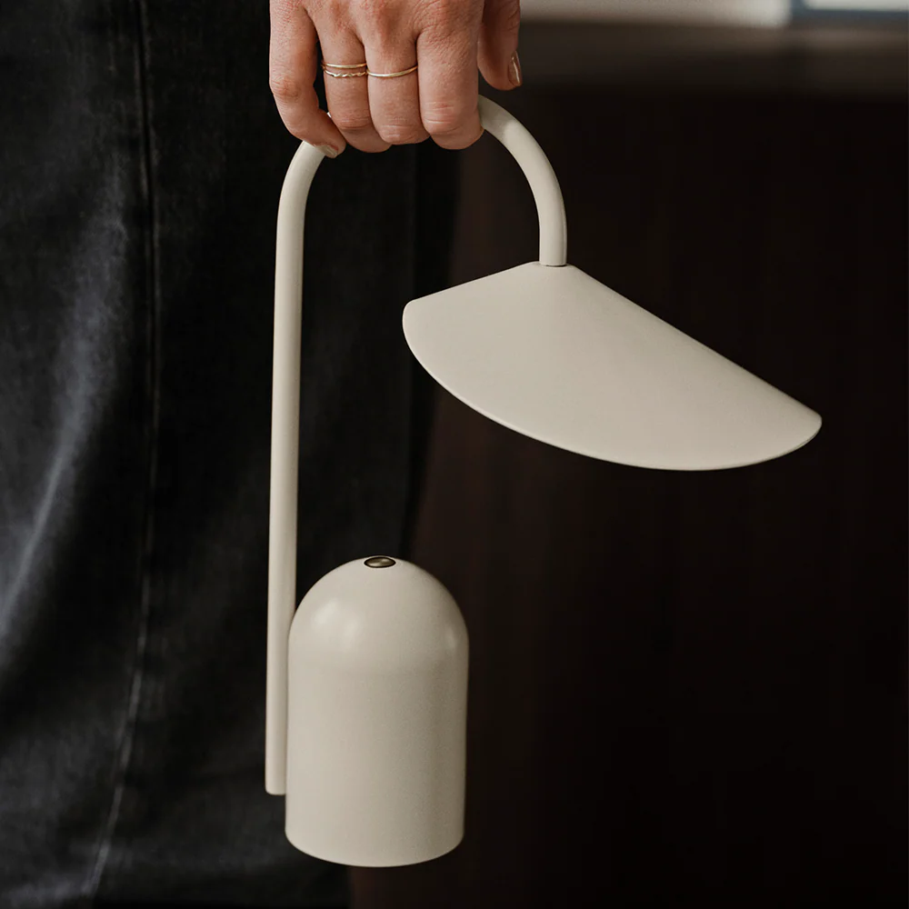 Ferm Living  Portable Lampe 'Aurum' Cashmere - Image 2