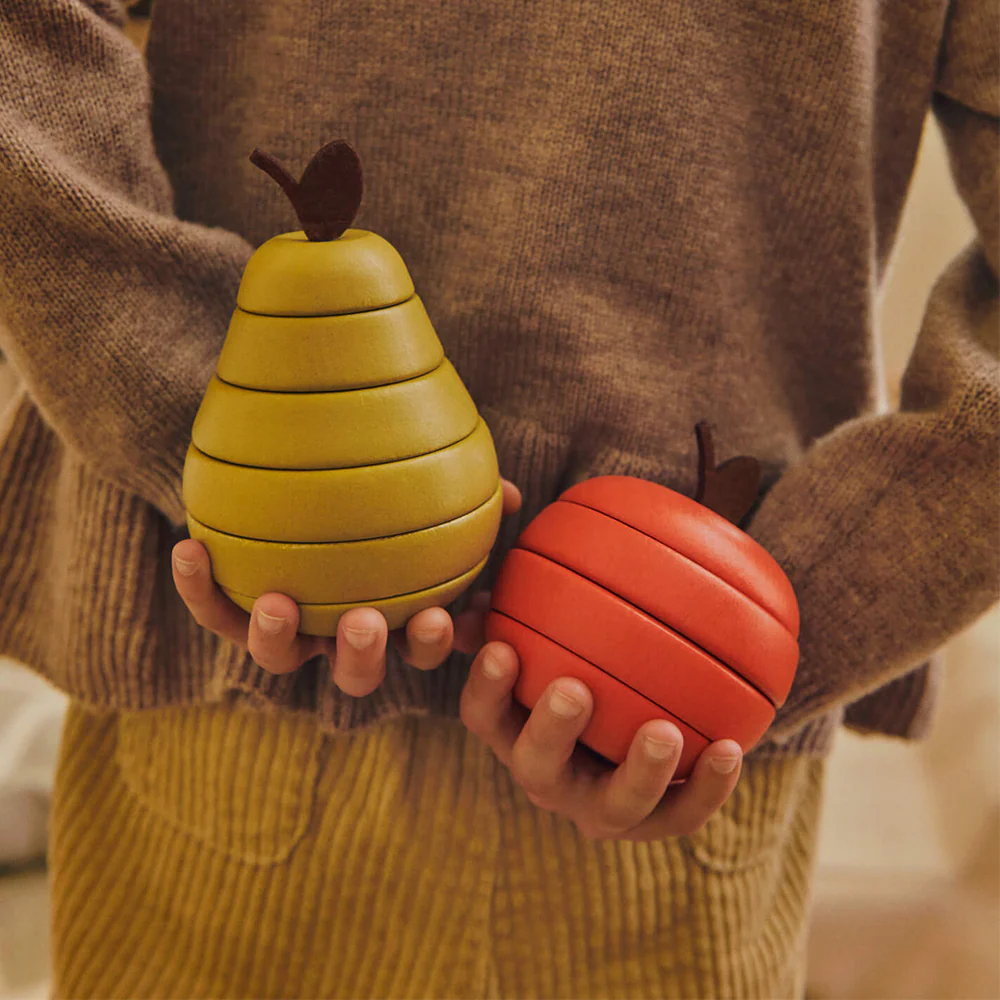 Ferm Living Stapelspielzeug 2er Set 'Apple and Pear' - Image 2