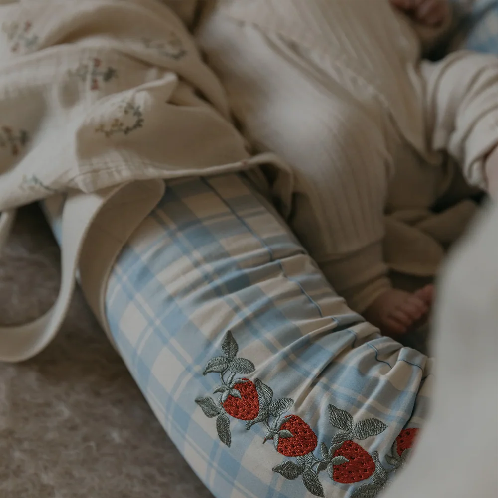 Garbo & Friends Babynest Plaid Sky Blue - Image 4