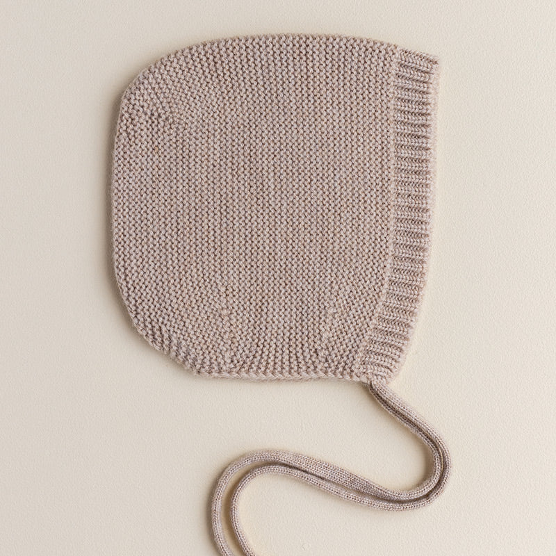 Hvid  Baby Strickmütze Dolly  Sand - Image 4