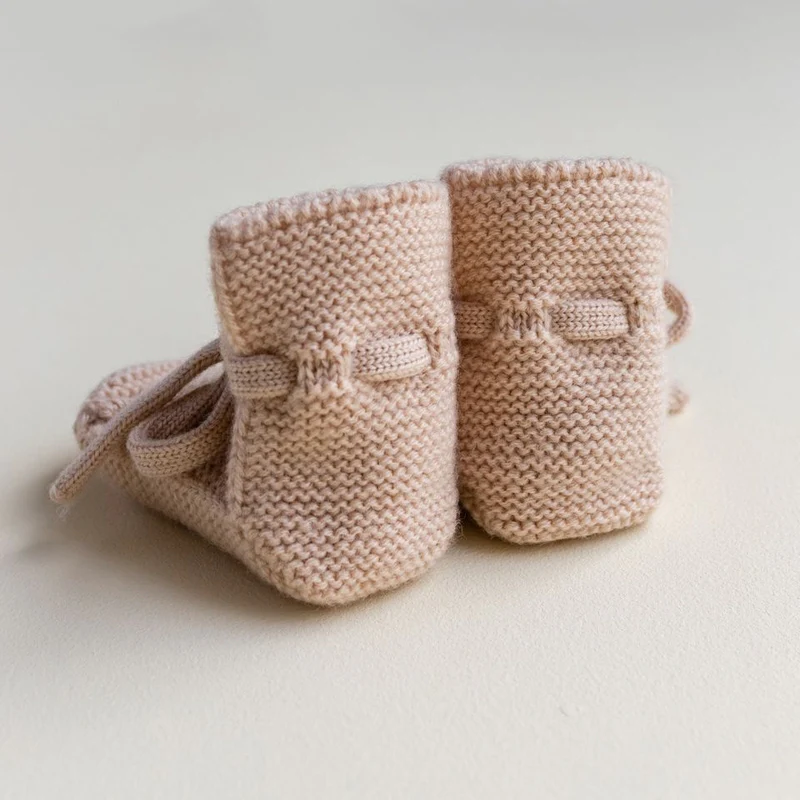 Hvid  Baby Strickschuhe  Apricot - Image 4