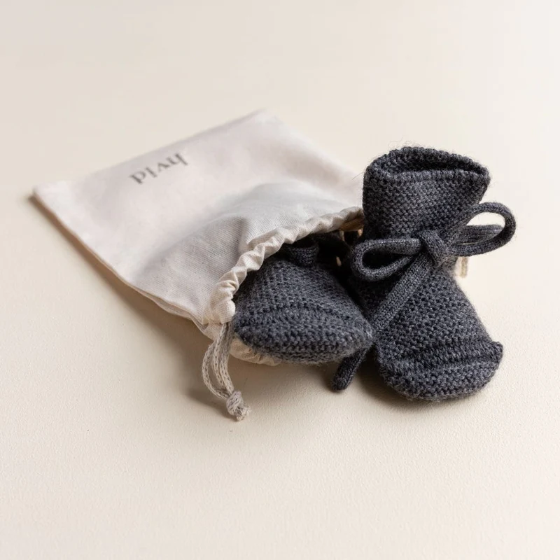 Hvid  Baby Strickschuhe Booties  Charcoal - Image 4