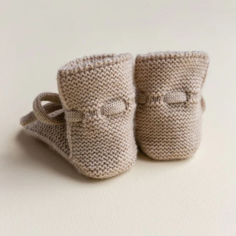 Hvid  Baby Strickschuhe  Sand - Image 4
