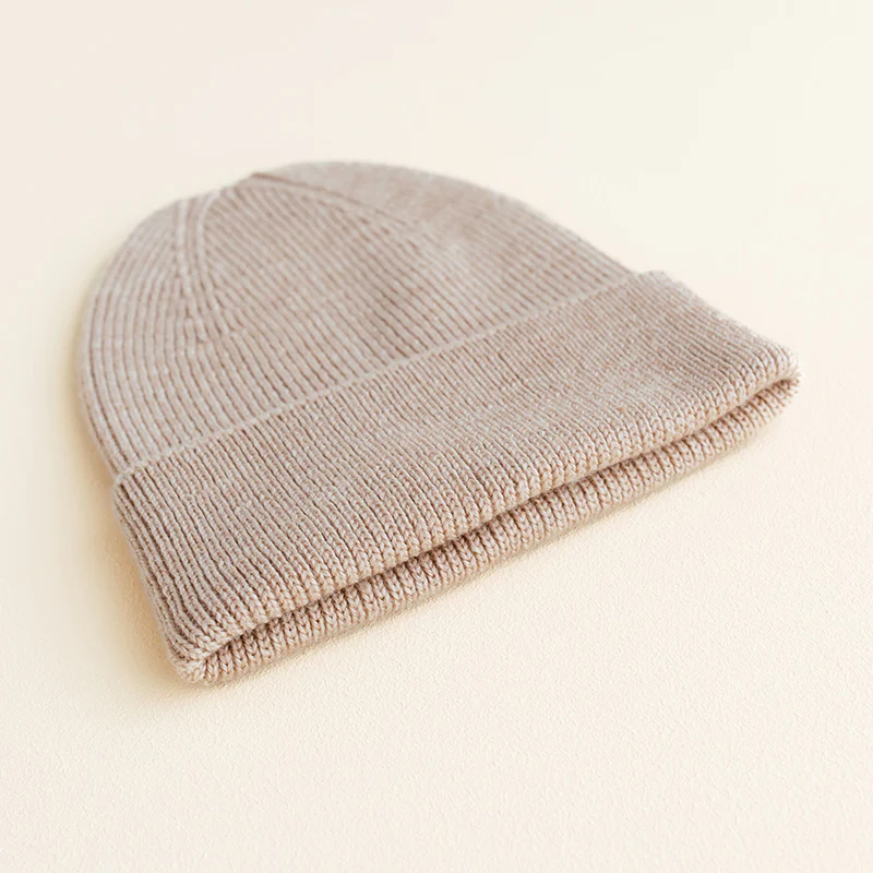 Hvid  Newborn Beanie Fonzie Sand - Image 2
