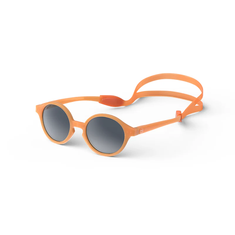 Izipizi  Kinder Sonnenbrille 'Stadium' #D 9-36 Monate Orange Smash - Image 3