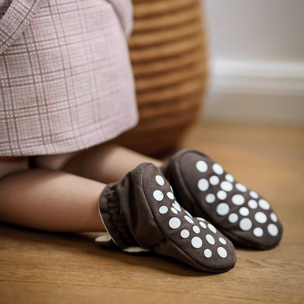 Kings & Rebels Baby Booties 'Gamuza' Chocolate - Image 8