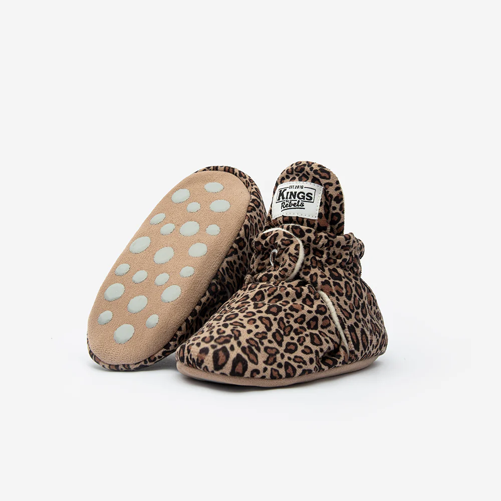 Kings & Rebels Baby Booties 'Gamuza' Leo - Image 3