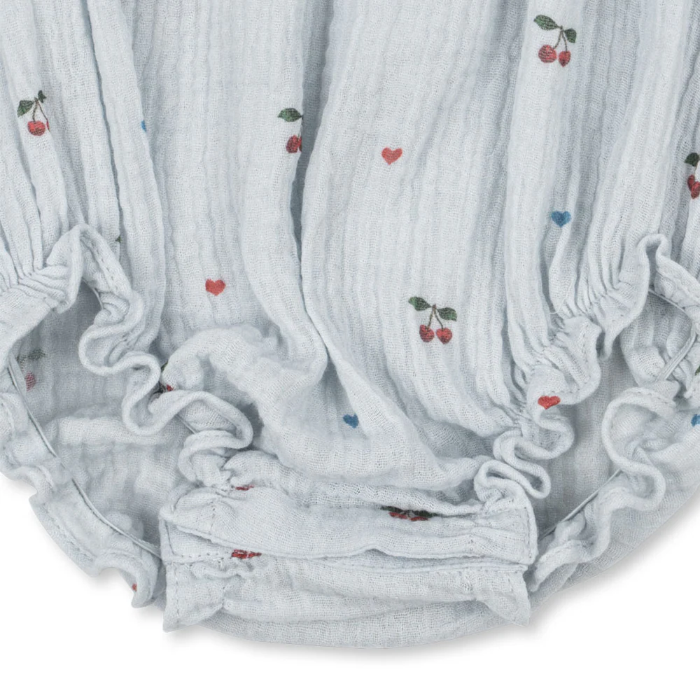 Konges Sløjd Musselin Strampler 'Coco' Cherry Blue Coeur - Image 4