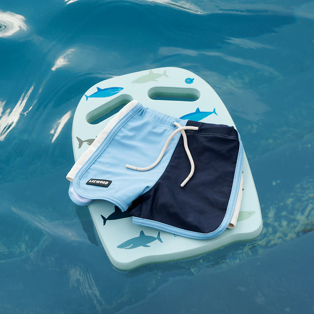 Liewood Schwimmbrett 'Hayden' Shark/Dove Blue - Image 4