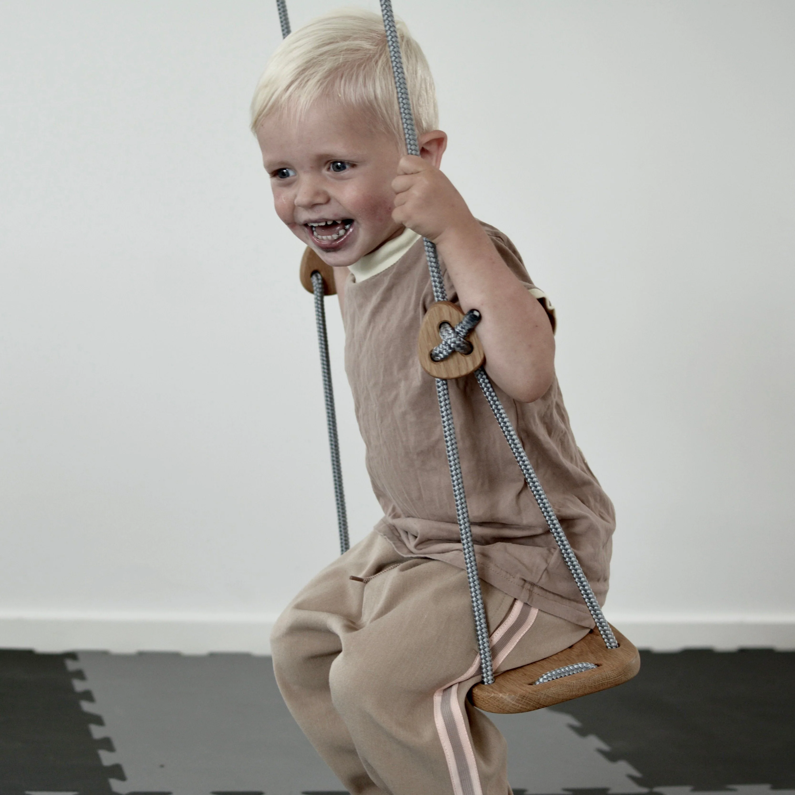 Lillagunga  Kinderschaukel 'Classic'   Eiche/Grau - Image 3