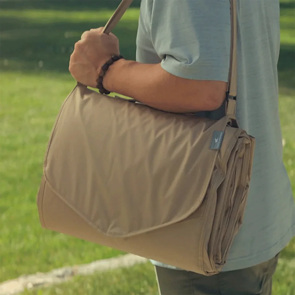 Little Unicorn  Picknickdecke Gross  'Buffalo Check' Beige - Image 5