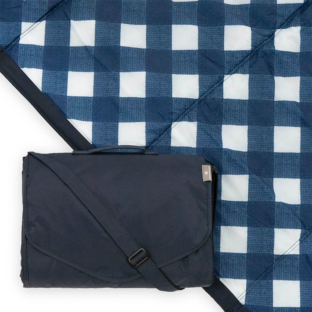 Little Unicorn  Picknickdecke  Navy Plaid - Image 3