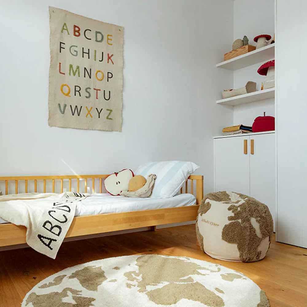 Lorena Canals Wandteppich 'Color' ABC - Image 2