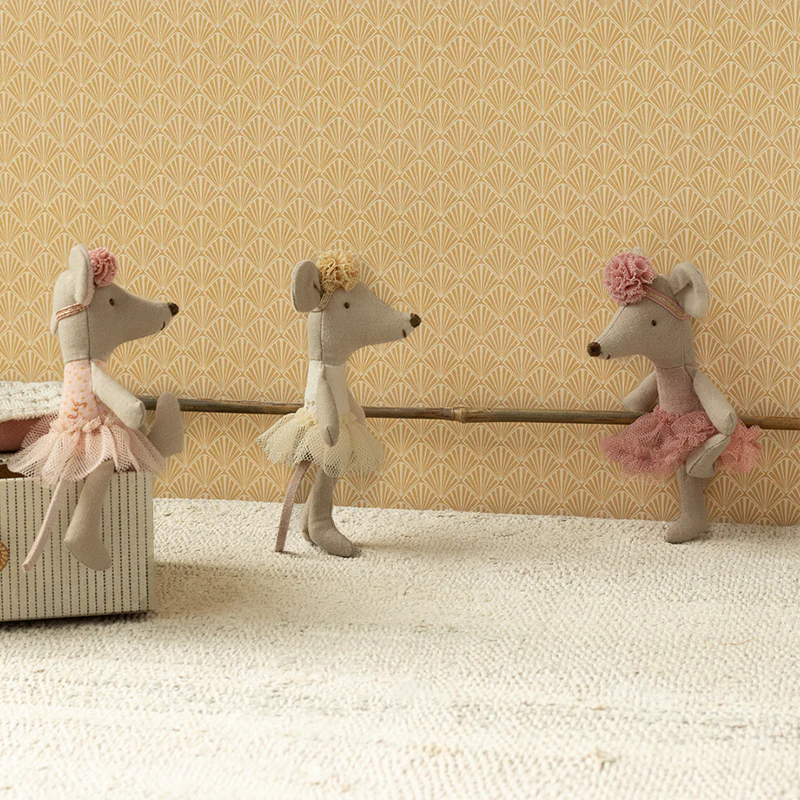 Maileg Ballerina Maus Kleine Schwester Off White - Image 2