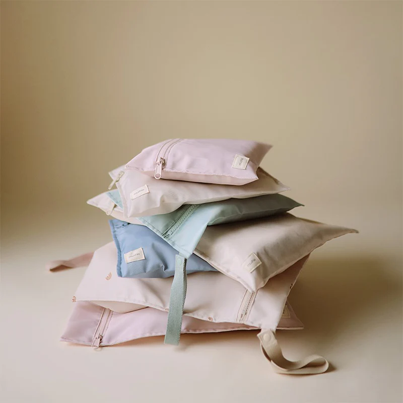 Mushie 2er Set Wet Bag Rainbow - Image 6