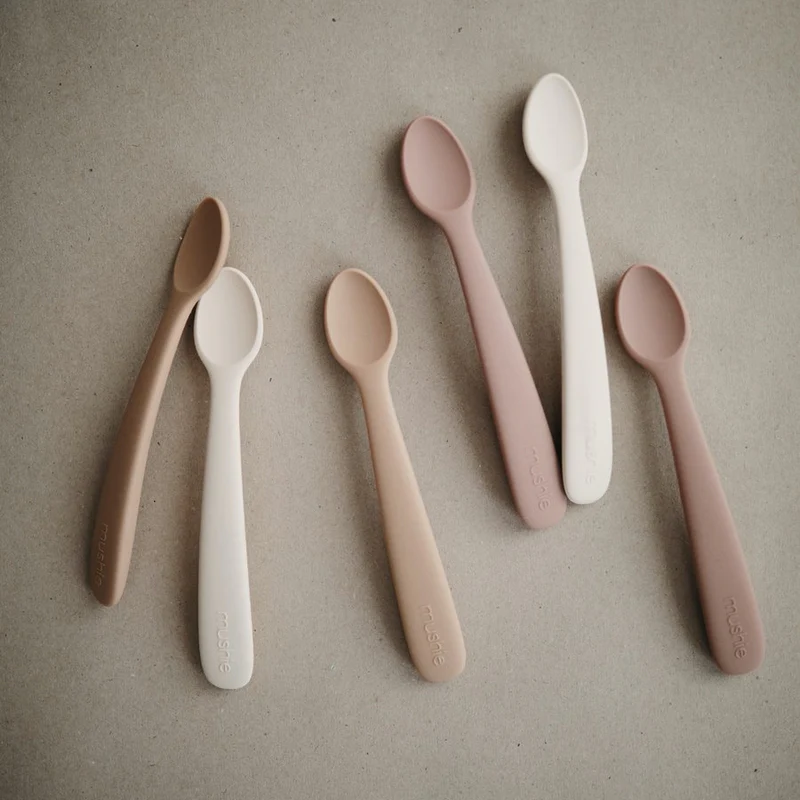 Mushie  Baby Löffel 2er Set   Blush/Shifting Sand - Image 3