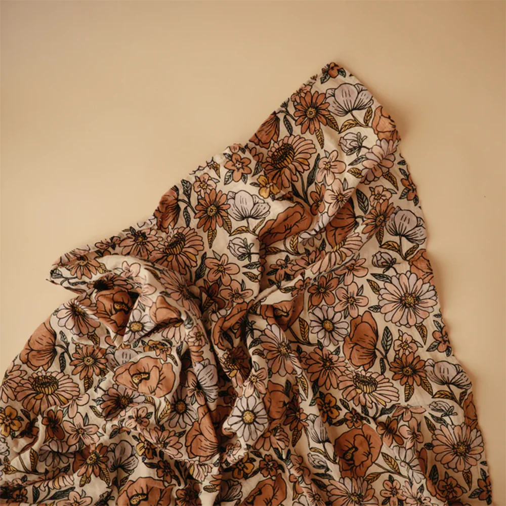 Mushie  Musselin Swaddle Retro Flowers - Image 3