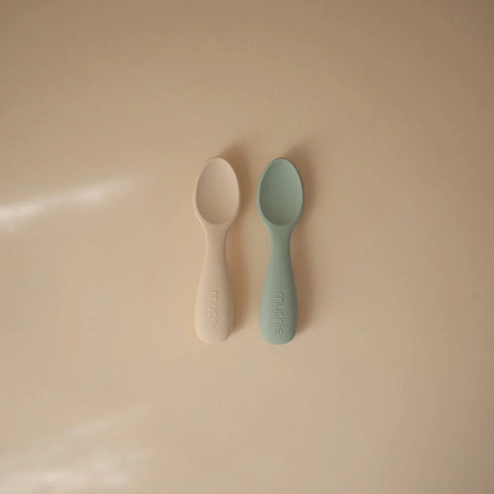 Mushie Starter Baby Löffel 2er-Set   Cambridge Blue/Shifting Sand - Image 2