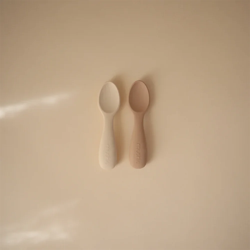 Mushie Starter Baby Löffel 2er-Set   Natural/Shifting Sand - Image 3