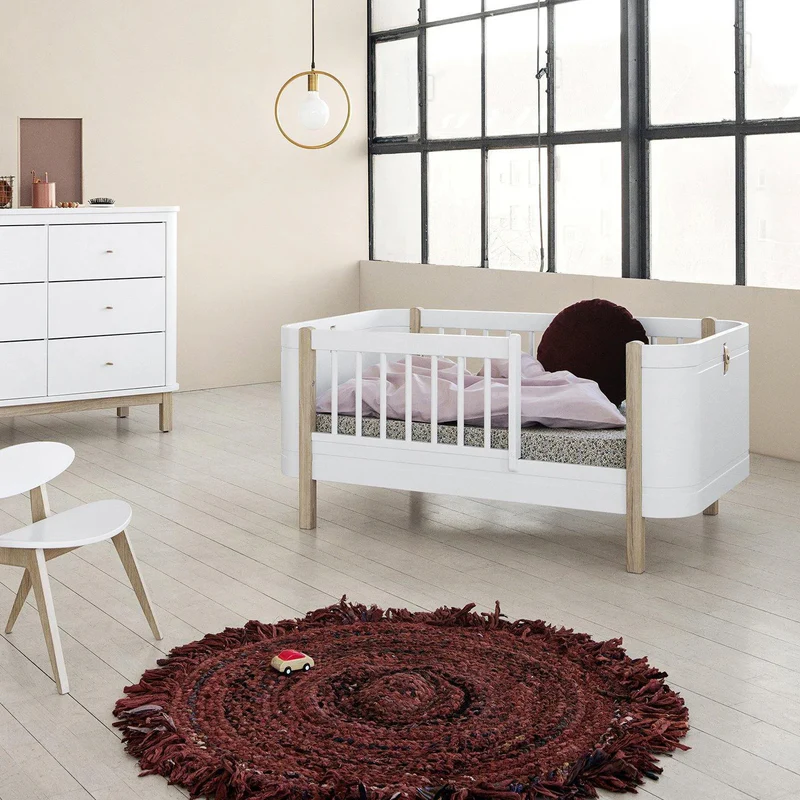 Oliver Furniture  Wood Mini+ Babybett inkl. Umbauset Juniorbett  Weiss/Eiche - Image 22