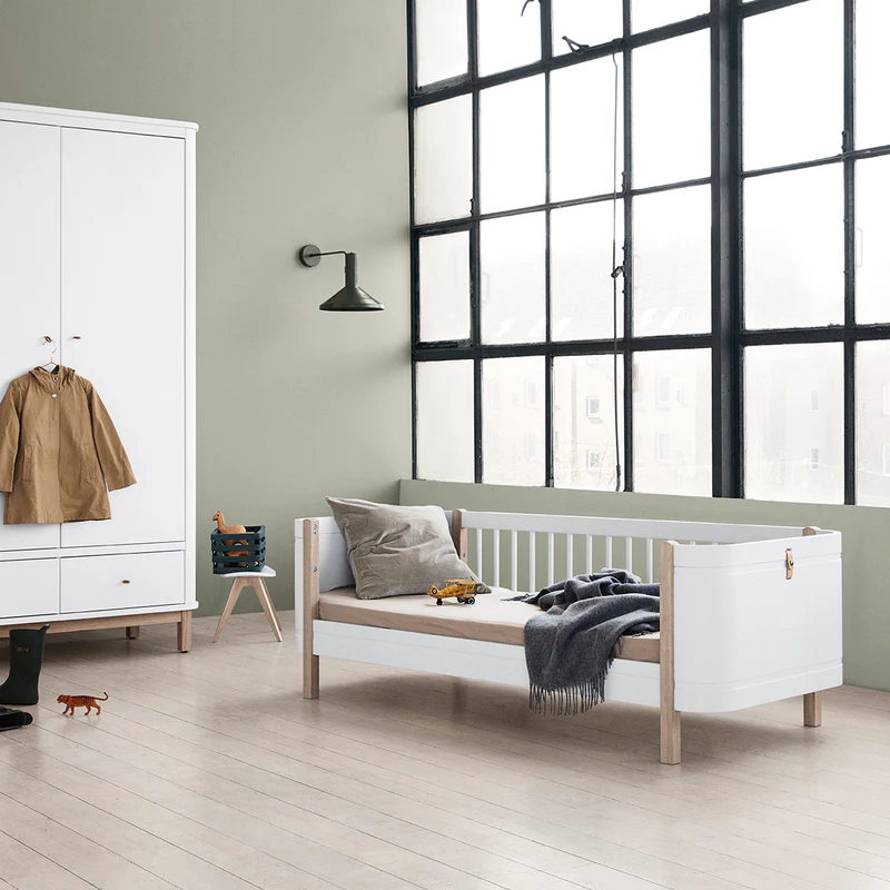 Oliver Furniture  Umbauset Wood Mini+ Basic und Geschwisterset zu 2 Juniorbetten  Weiss/Eiche - Image 9