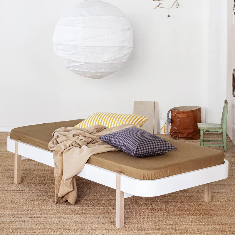 Oliver Furniture  Wood Lounger Bett 90 x 200 cm  Weiss/Eiche - Image 2