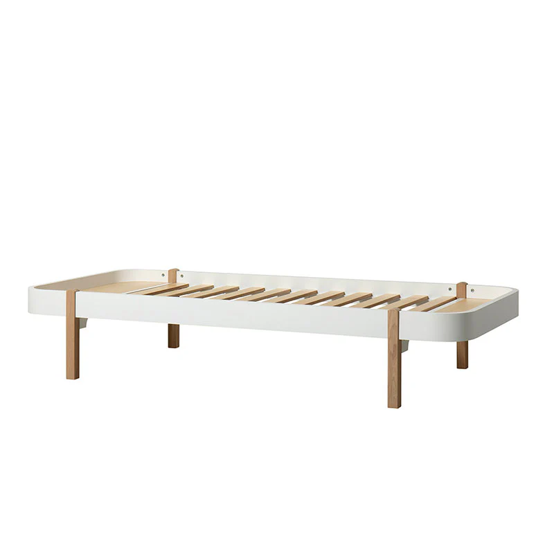 Oliver Furniture  Wood Lounger Bett 90 x 200 cm  Weiss/Eiche - Image 3
