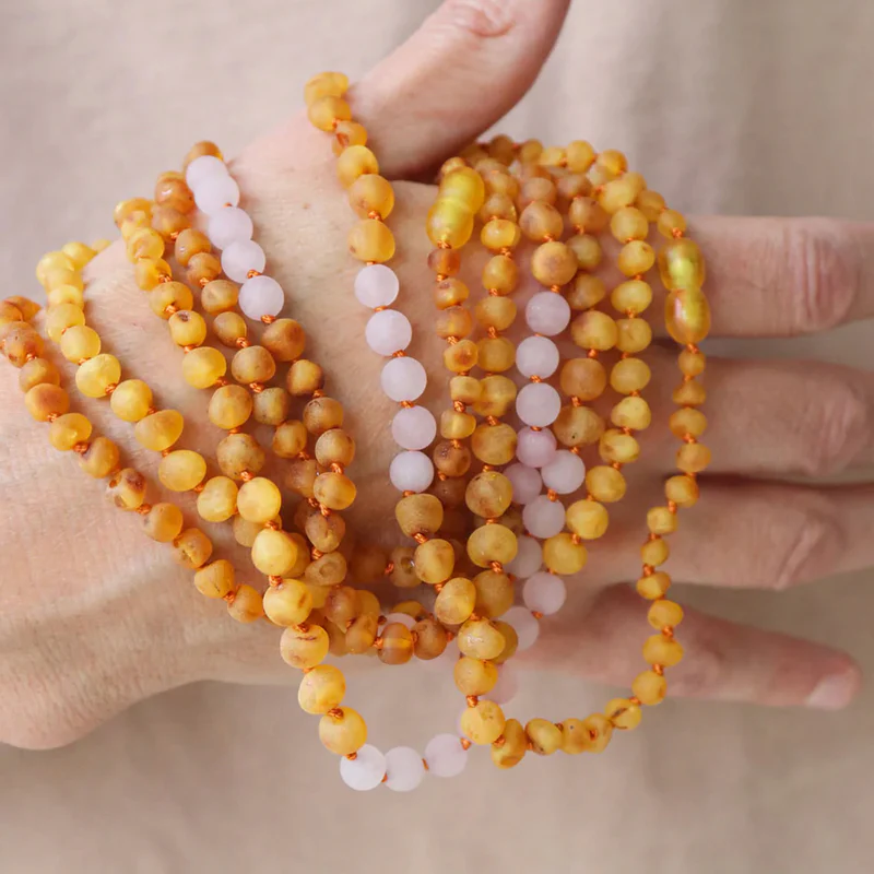 Petit Stellou  Bernsteinkette Honey  Rose Quartz - Image 3