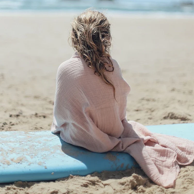 Petit Stellou  Mulltuch Nooshi Blanket  Blush - Image 4