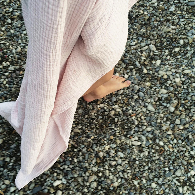 Petit Stellou  Mulltuch Nooshi Blanket  Blush - Image 7