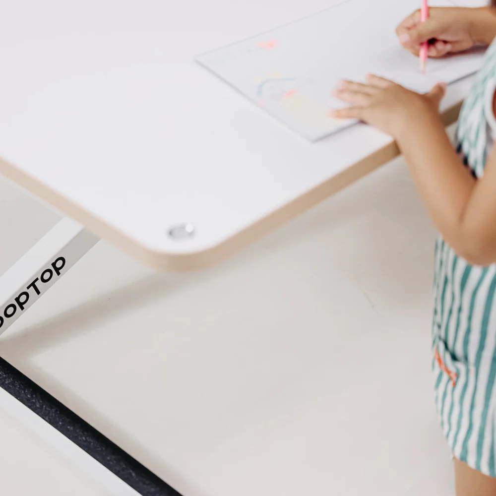 Poptop Höhenverstellbarer Kinderschreibtisch Weiss - Image 15