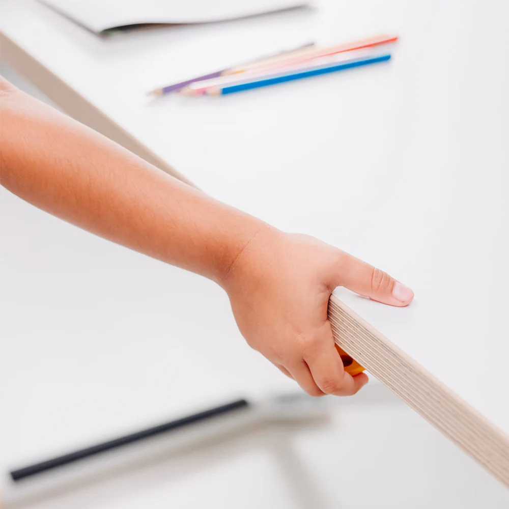 Poptop Höhenverstellbarer Kinderschreibtisch Weiss - Image 16