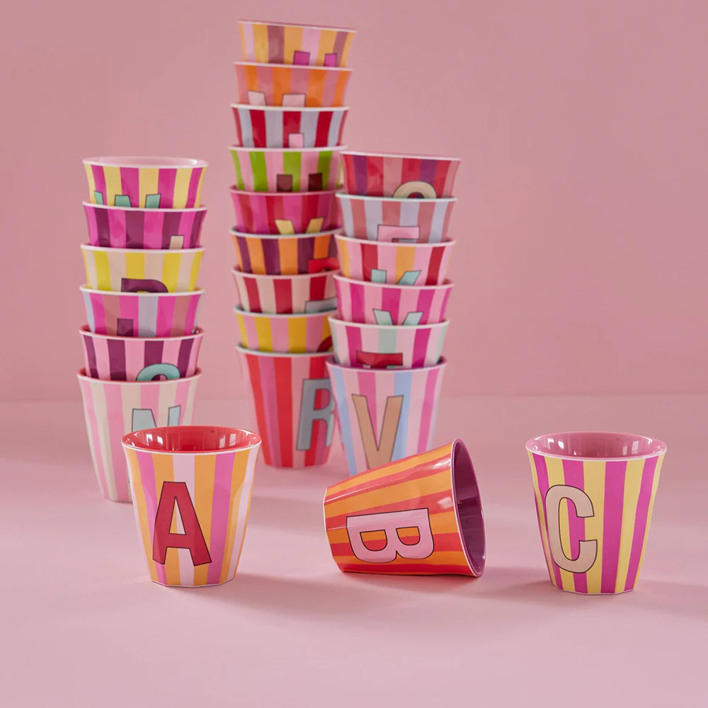 Rice  Melamin Becher Mittel 'Buchstabe C' Multicolor Stripes Pink - Image 3