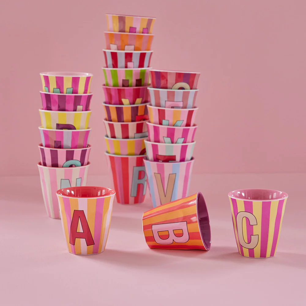 Rice  Melamin Becher Mittel 'Buchstabe N' Multicolor Stripes Pink - Image 3