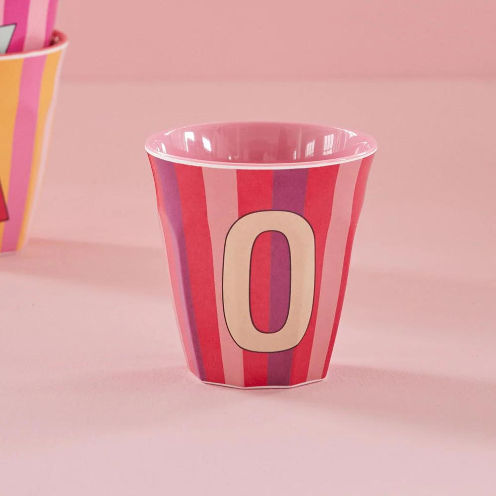 Rice  Melamin Becher Mittel 'Buchstabe O' Multicolor Stripes Pink - Image 2