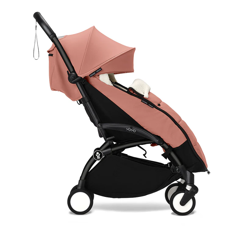 Stokke YOYO³ 6+ Black/Ginger - Image 10