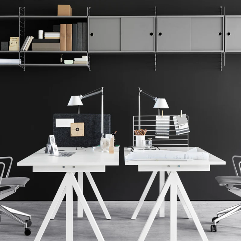 String Furniture Höhenverstellbarer Schreibtisch 120 x 78 'Works' Weiss - Image 3
